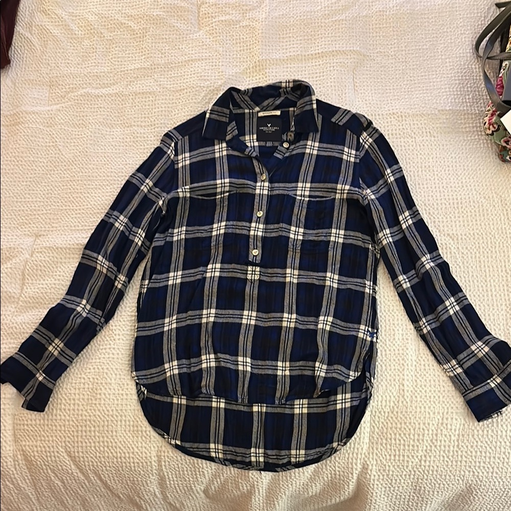 American Eagle Blue Plaid Button-Up Shirt